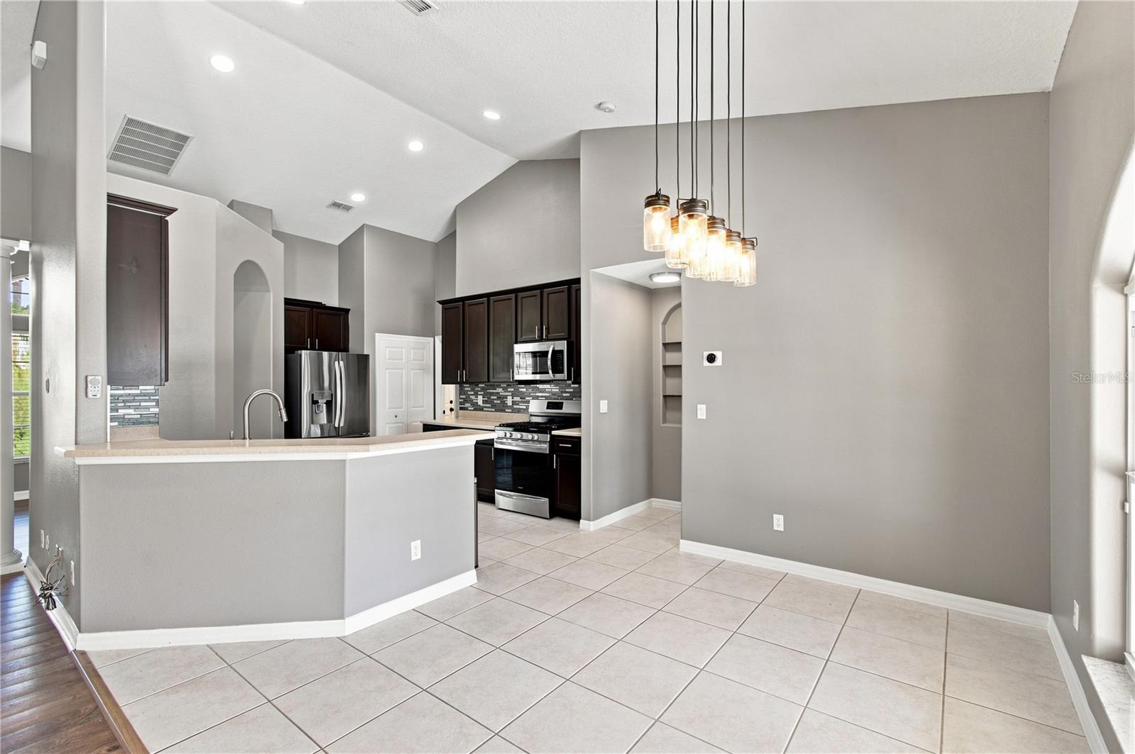 13059 Sandy Pine Ln Property Photo 9