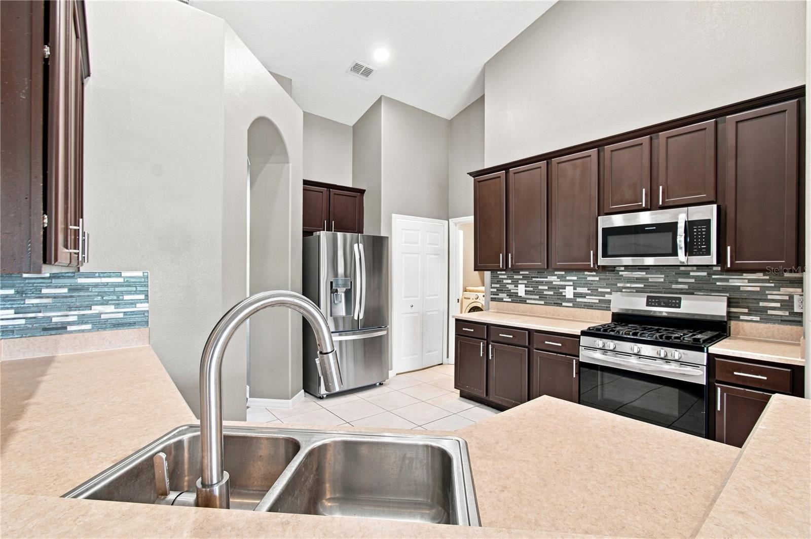 13059 Sandy Pine Ln Property Photo 11