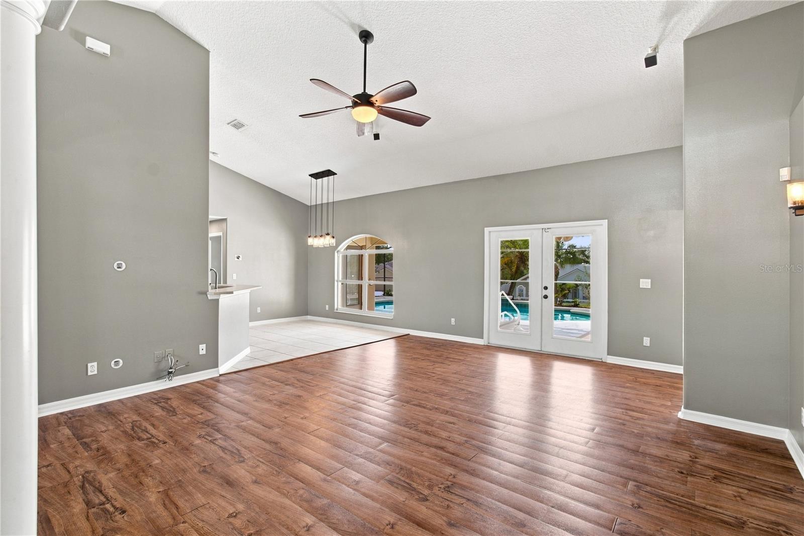 13059 Sandy Pine Ln Property Photo 13