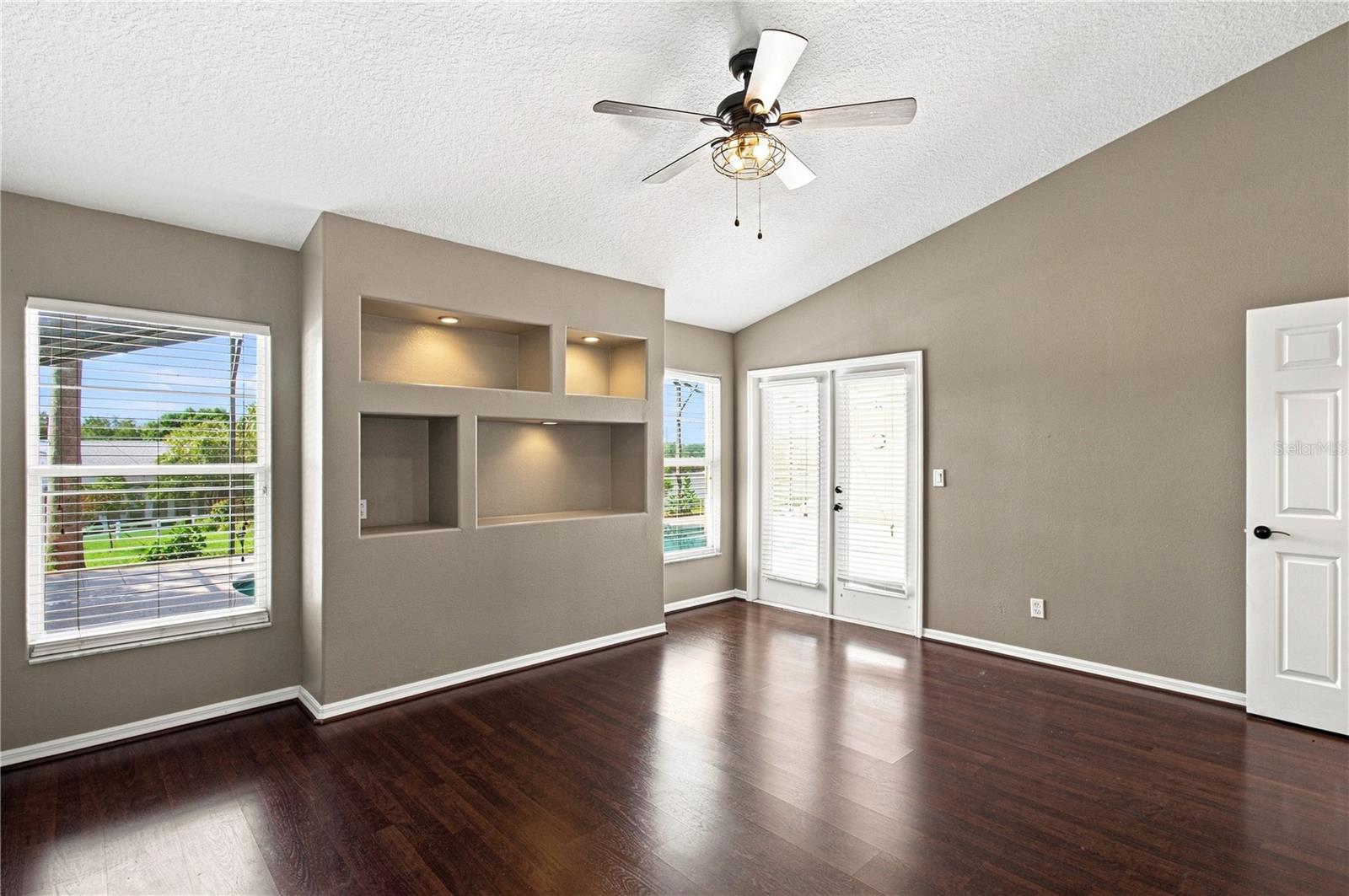 13059 Sandy Pine Ln Property Photo 19