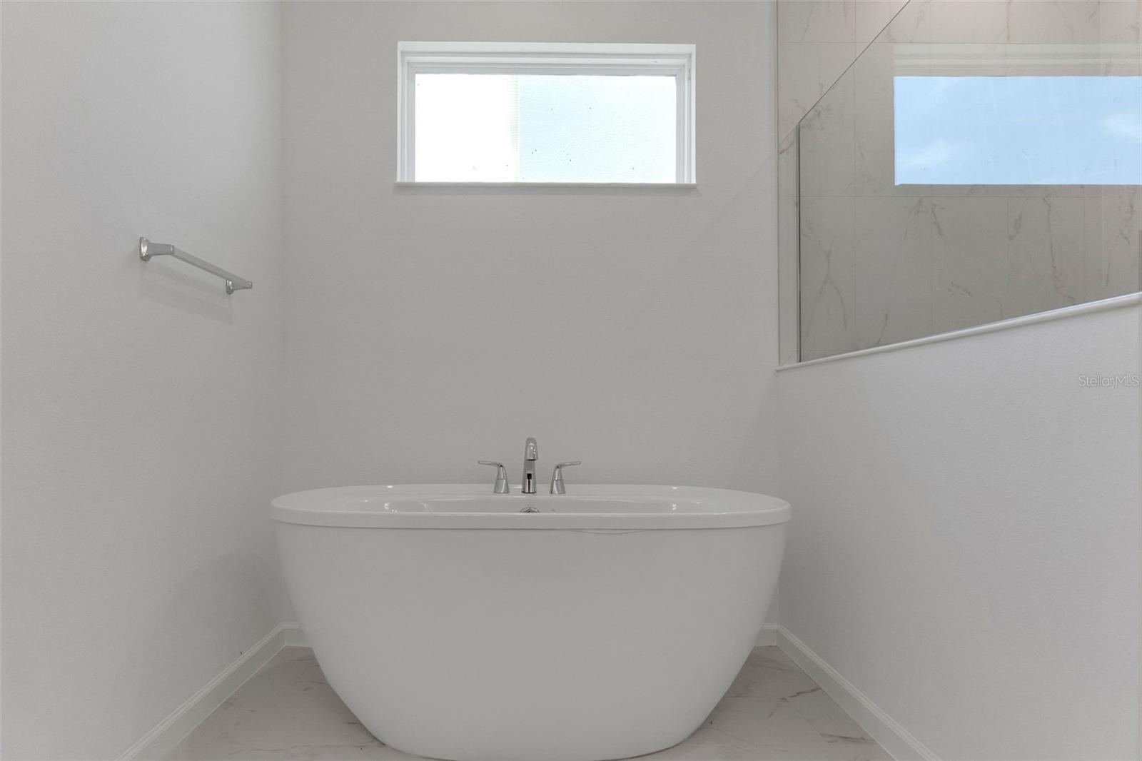 5237 Waypointe Blvd Property Photo 20