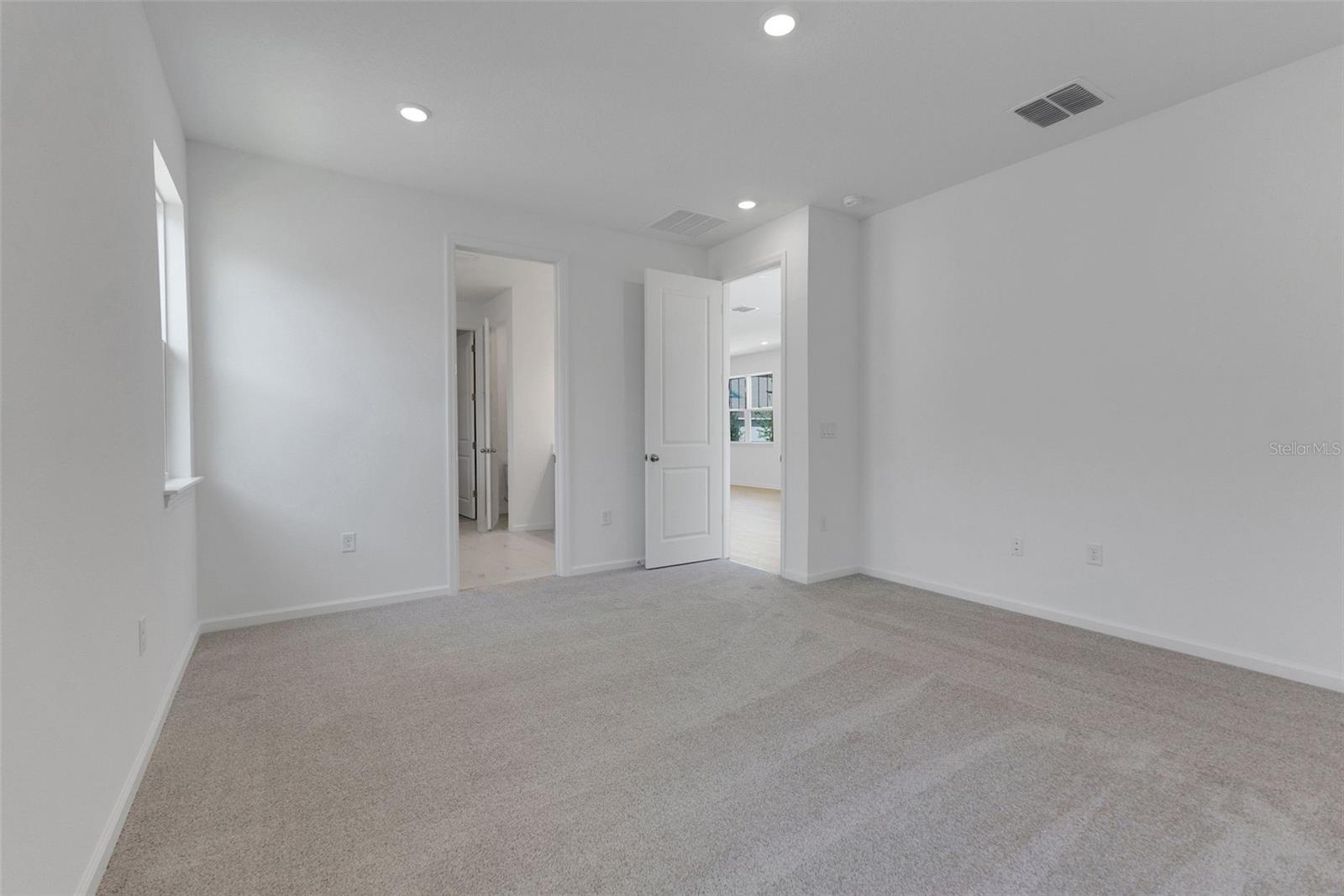 5237 Waypointe Blvd Property Photo 27