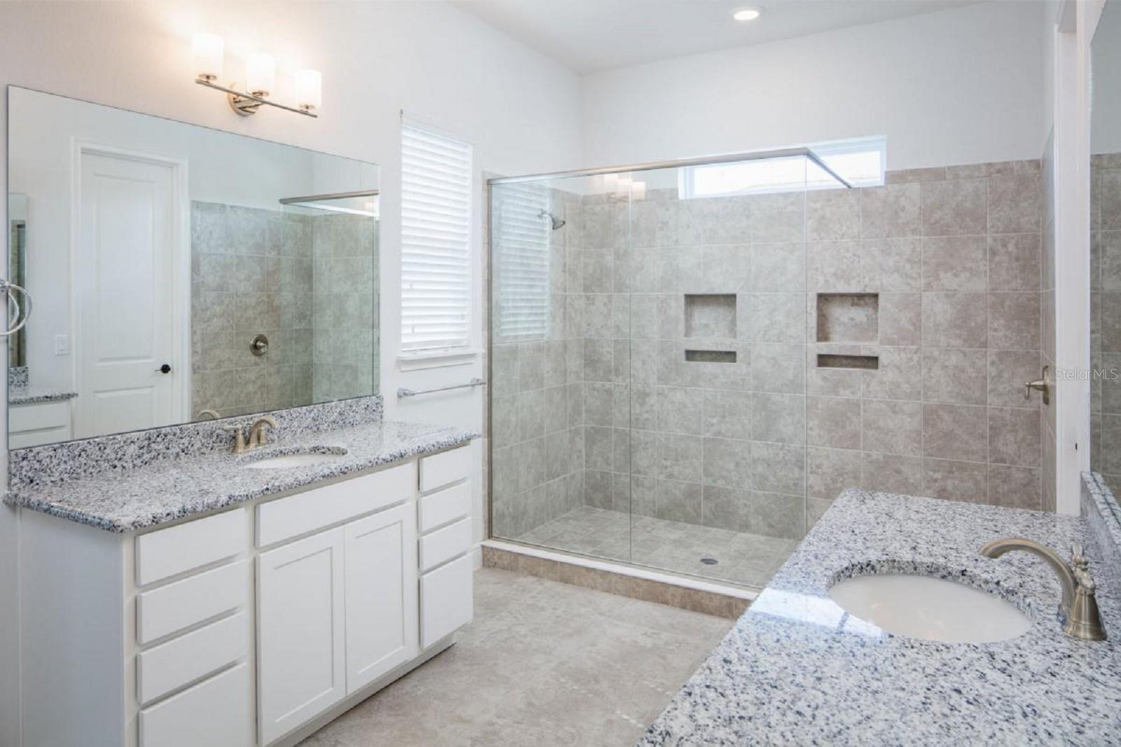 6677 Wake St Property Photo 5