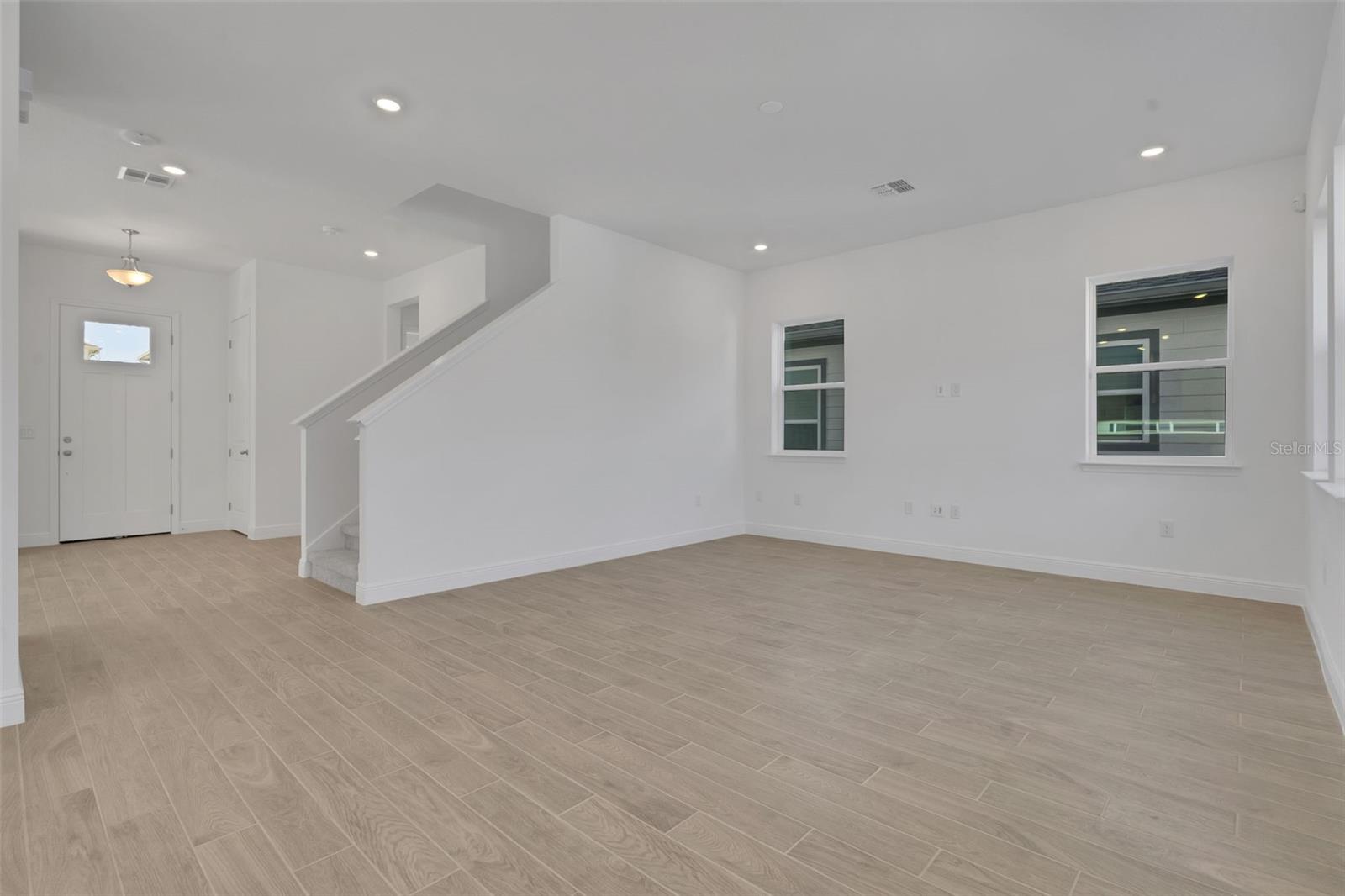 6677 Wake St Property Photo 15