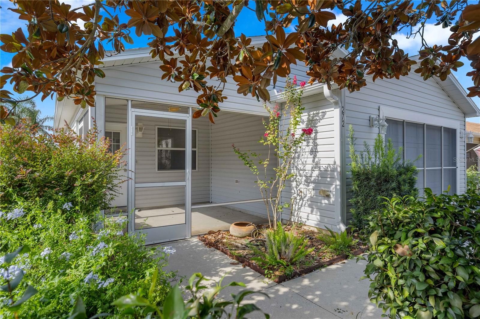 272 Emmalee Pl Property Photo 2