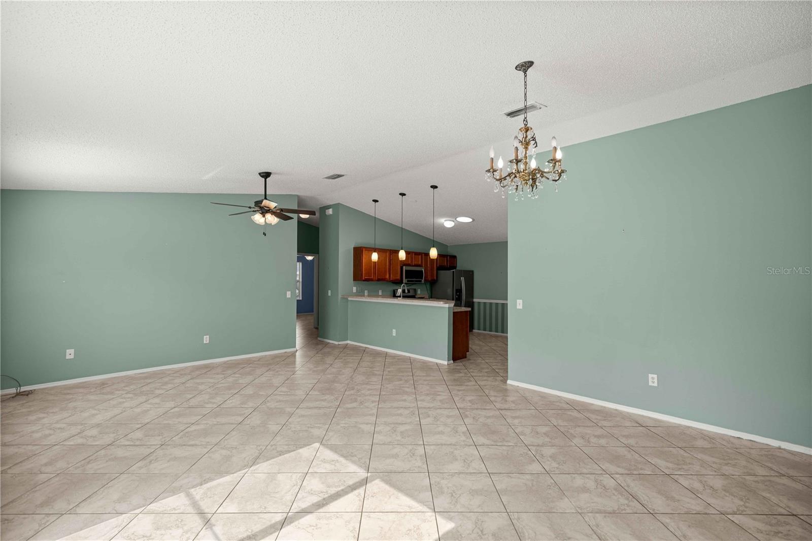 272 Emmalee Pl Property Photo 7