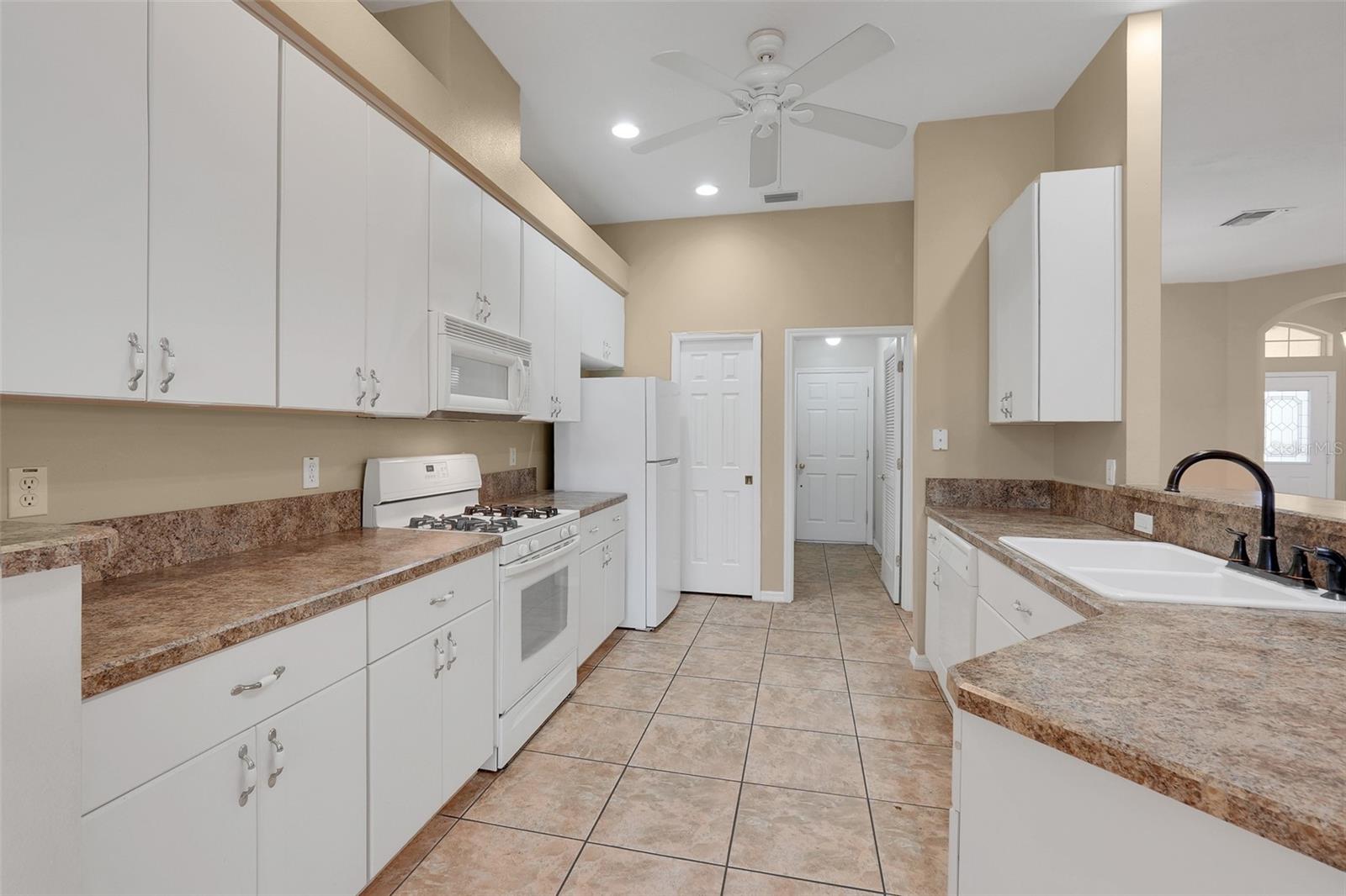 5111 Ironsides Ct Property Photo 21