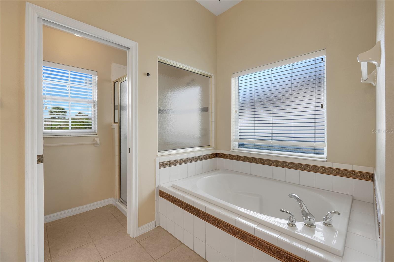 5111 Ironsides Ct Property Photo 25