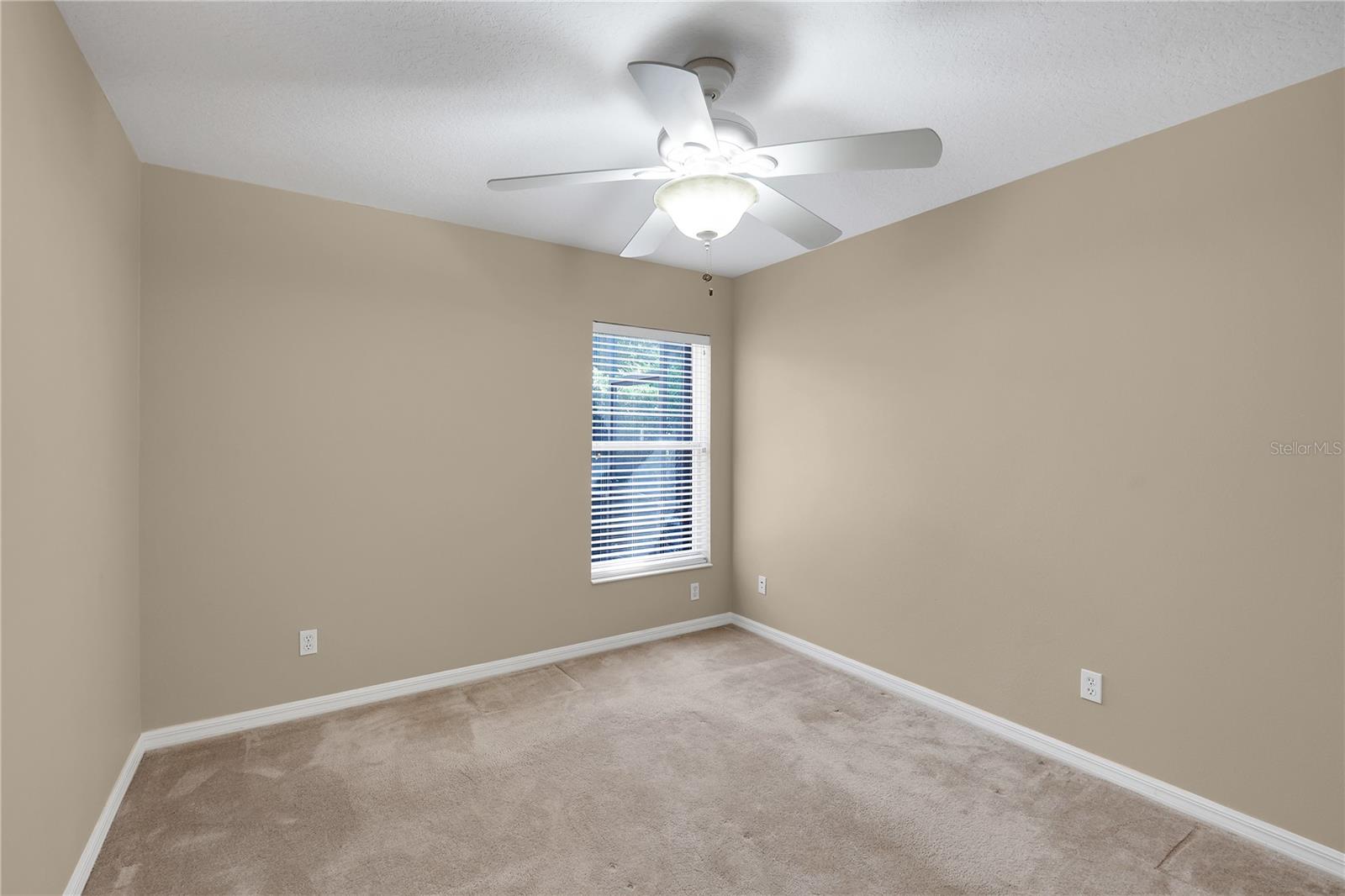 5111 Ironsides Ct Property Photo 28