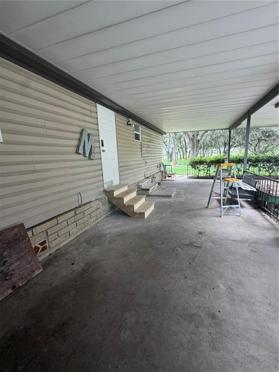 6828 State Road 33 Property Photo 27