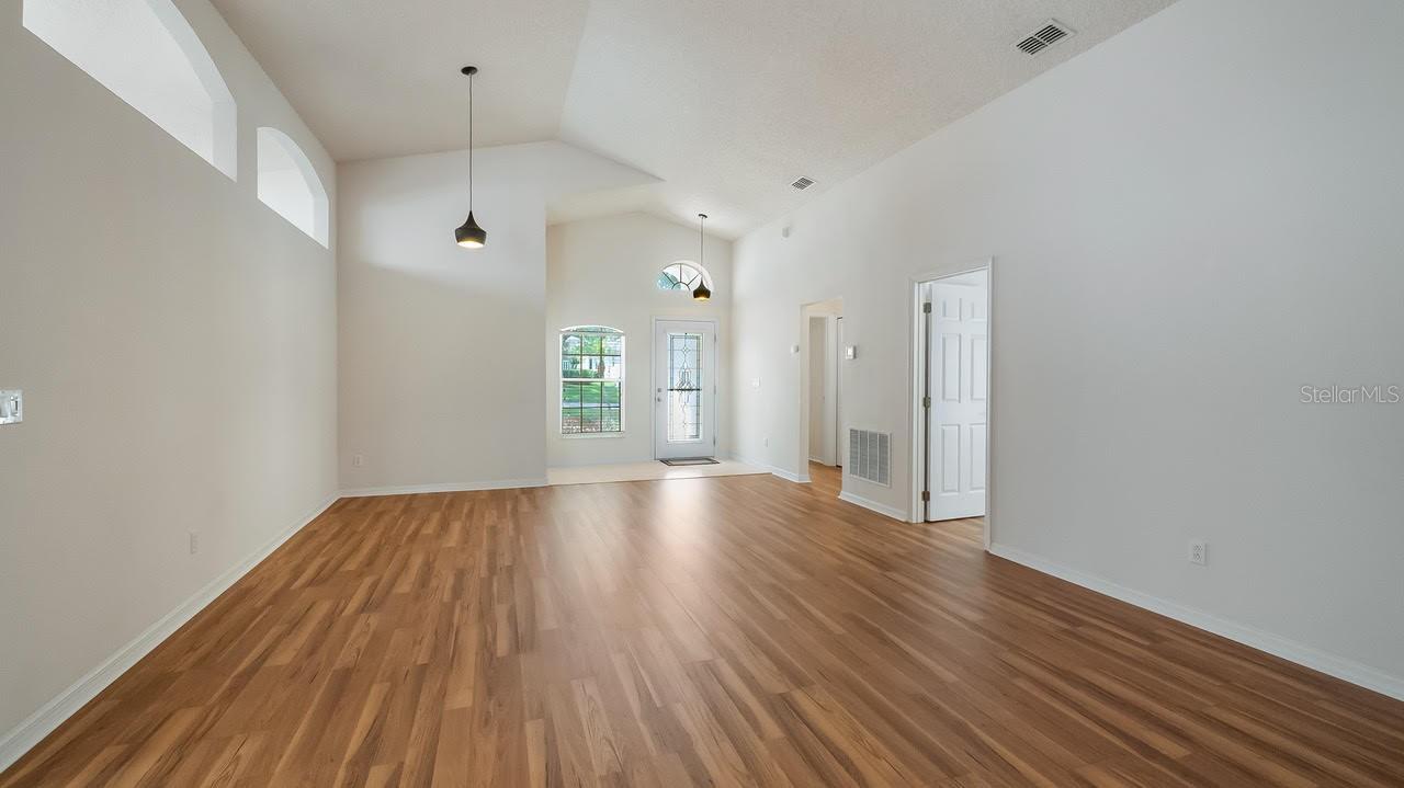 4127 Capland Ave Property Photo 5
