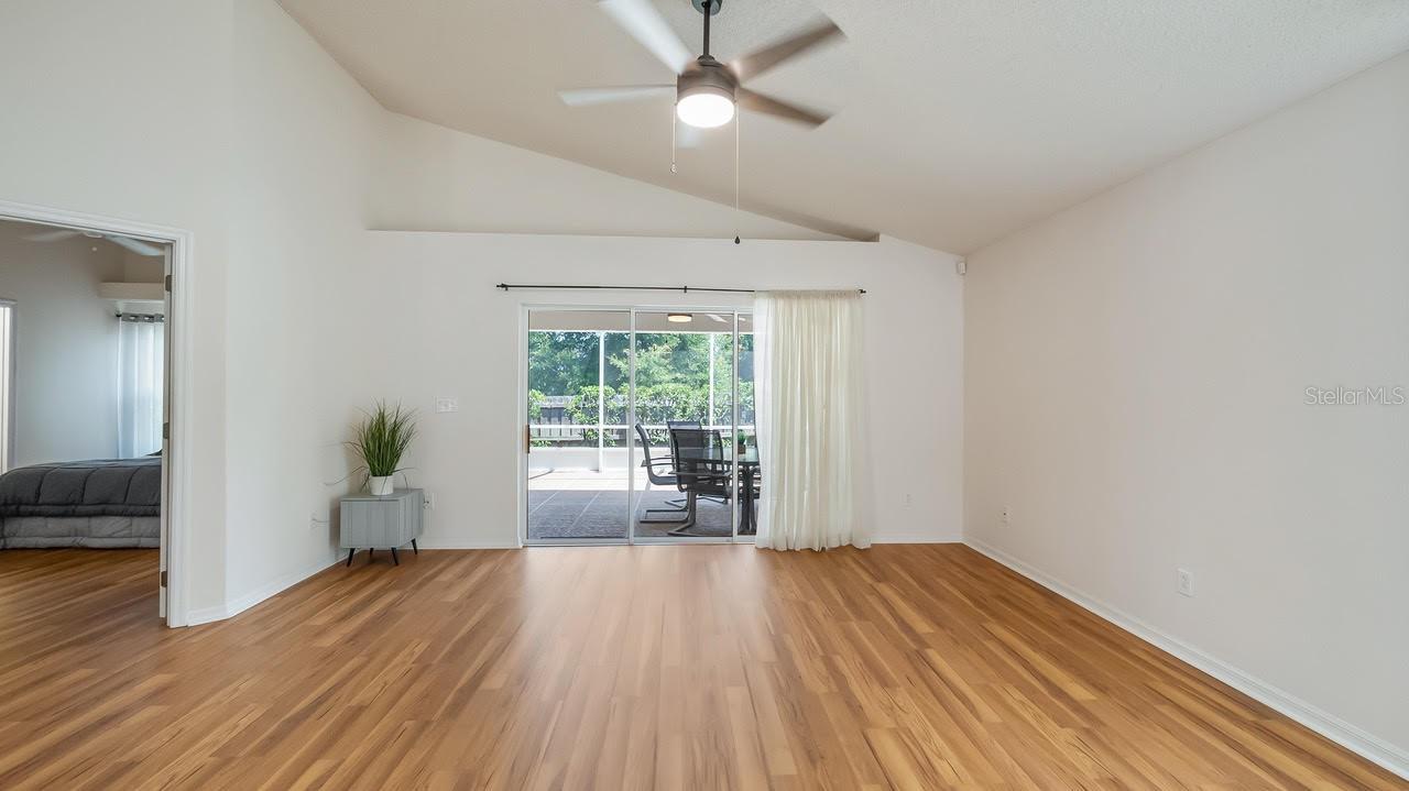4127 Capland Ave Property Photo 6