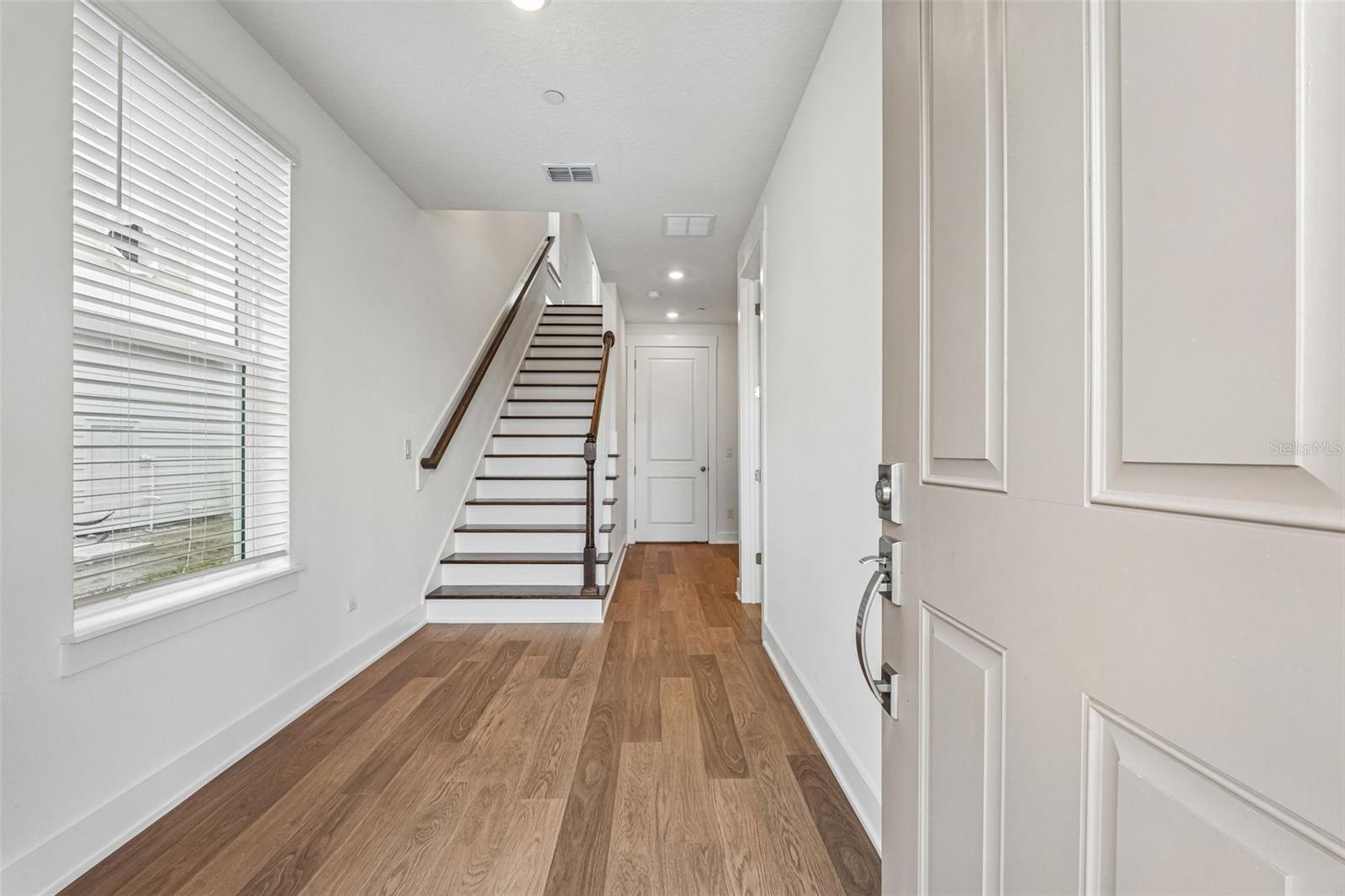 G5115877 Property Photo 5