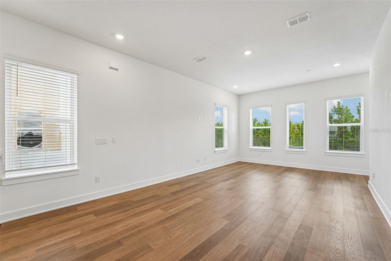 G5115877 Property Photo 7
