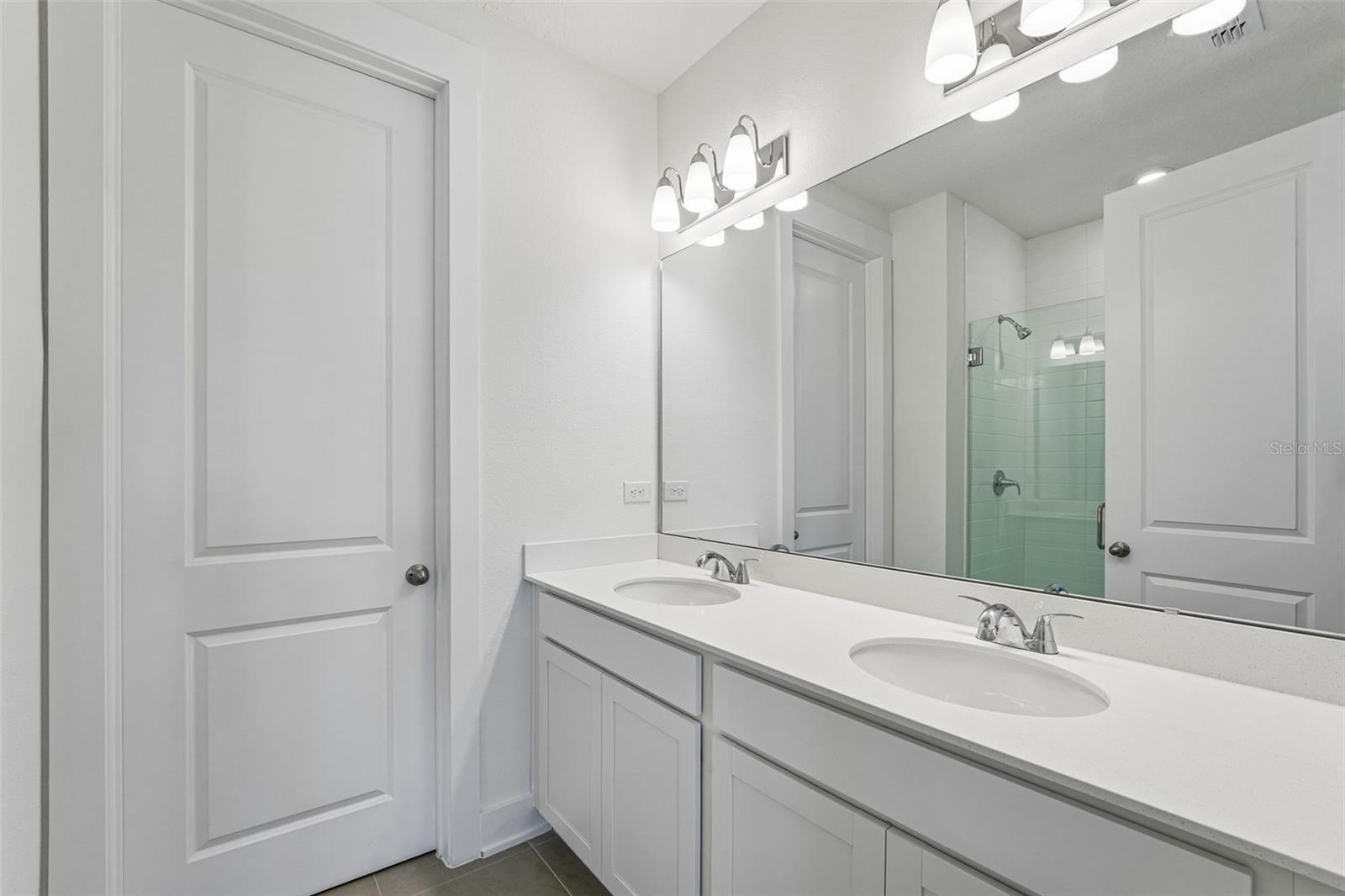 G5115877 Property Photo 31