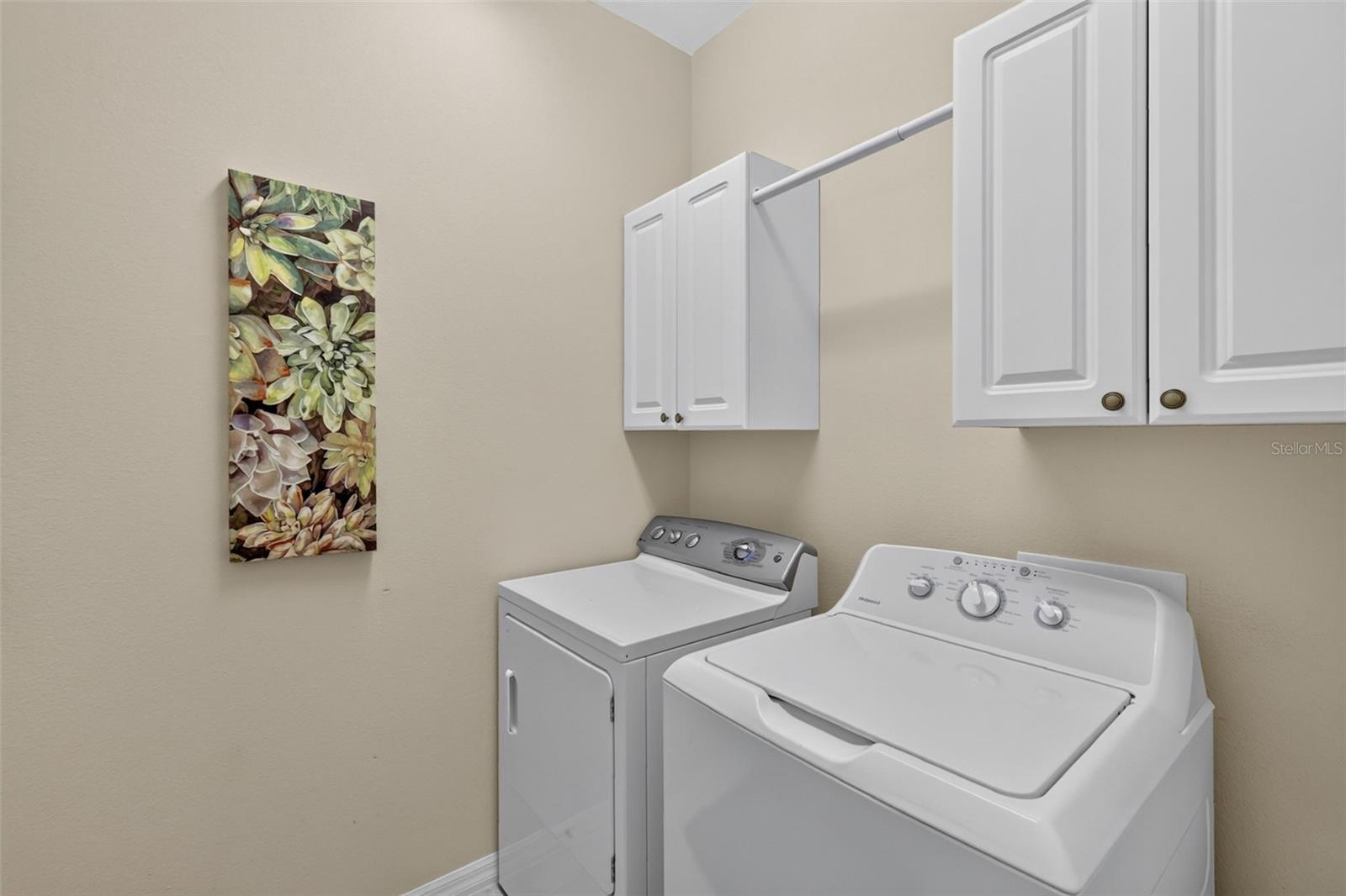 2693 Iris Way Property Photo 24