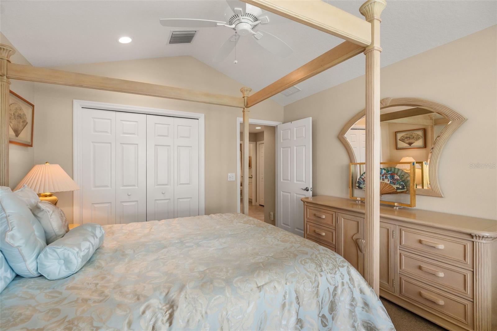 2643 Jupiter Way Property Photo 6