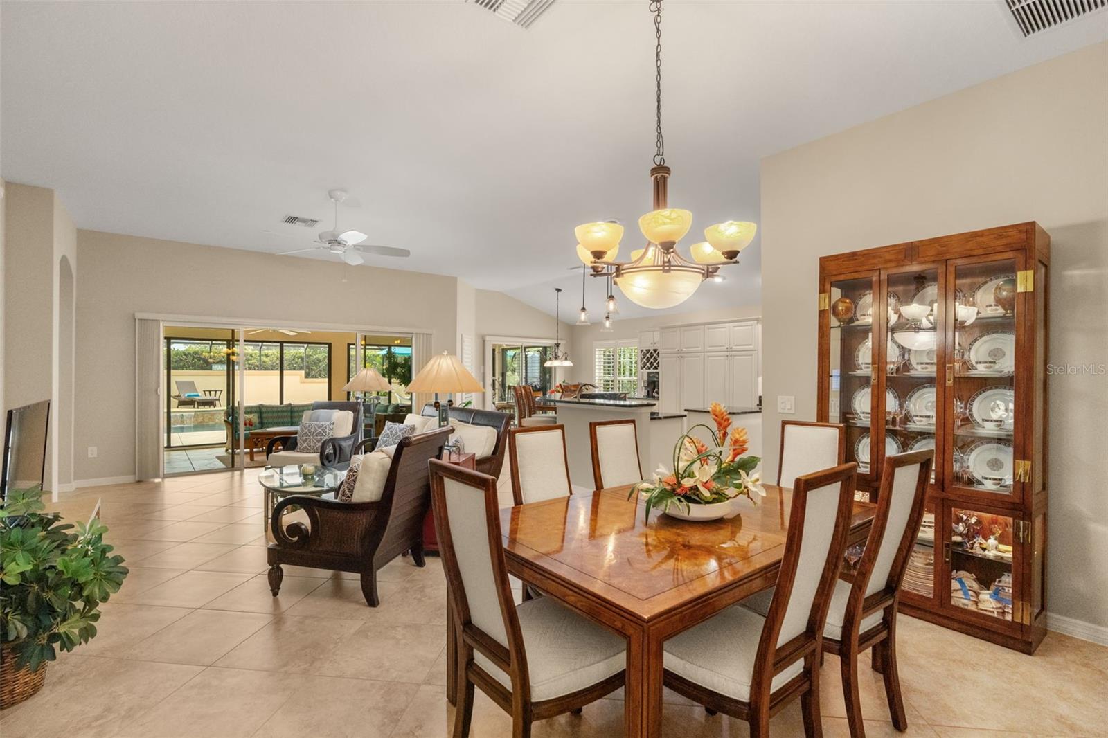 2643 Jupiter Way Property Photo 10