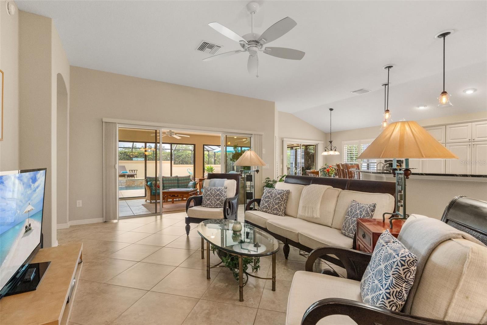 2643 Jupiter Way Property Photo 12