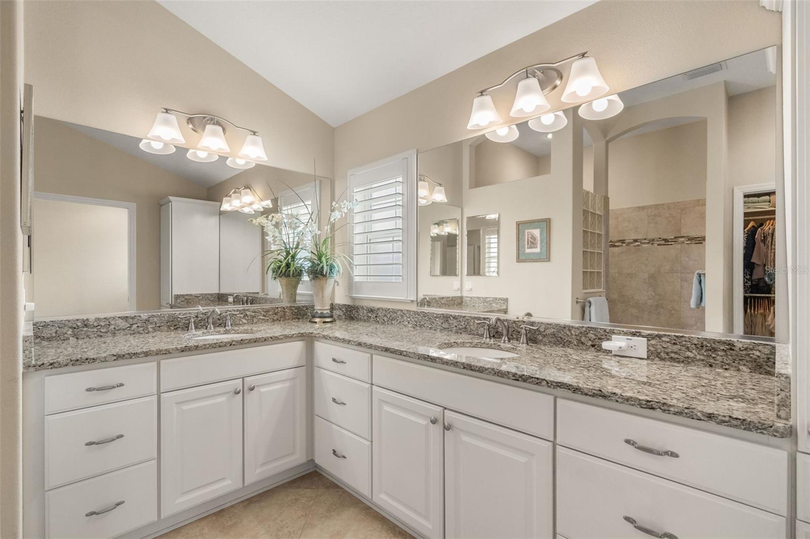 2643 Jupiter Way Property Photo 29