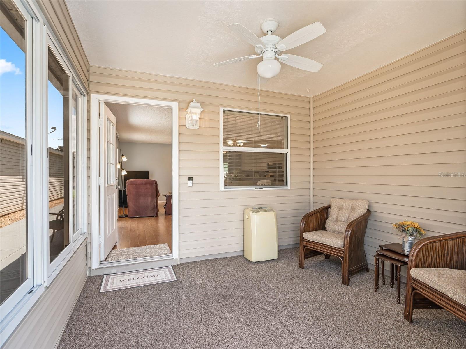 973 York Ter Property Photo 10