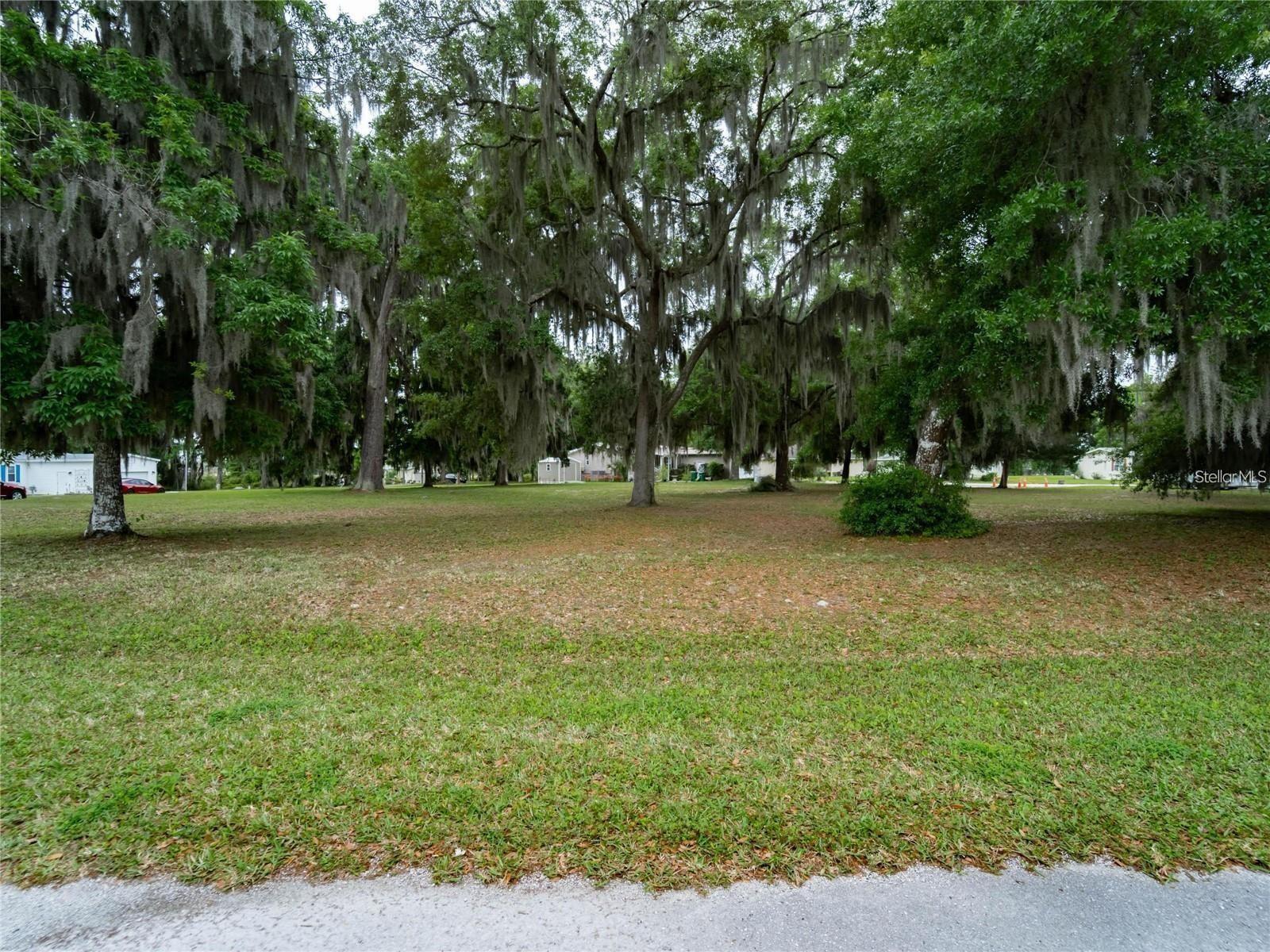 Lot 54 Blk C Lexington Cir Property Photo 3