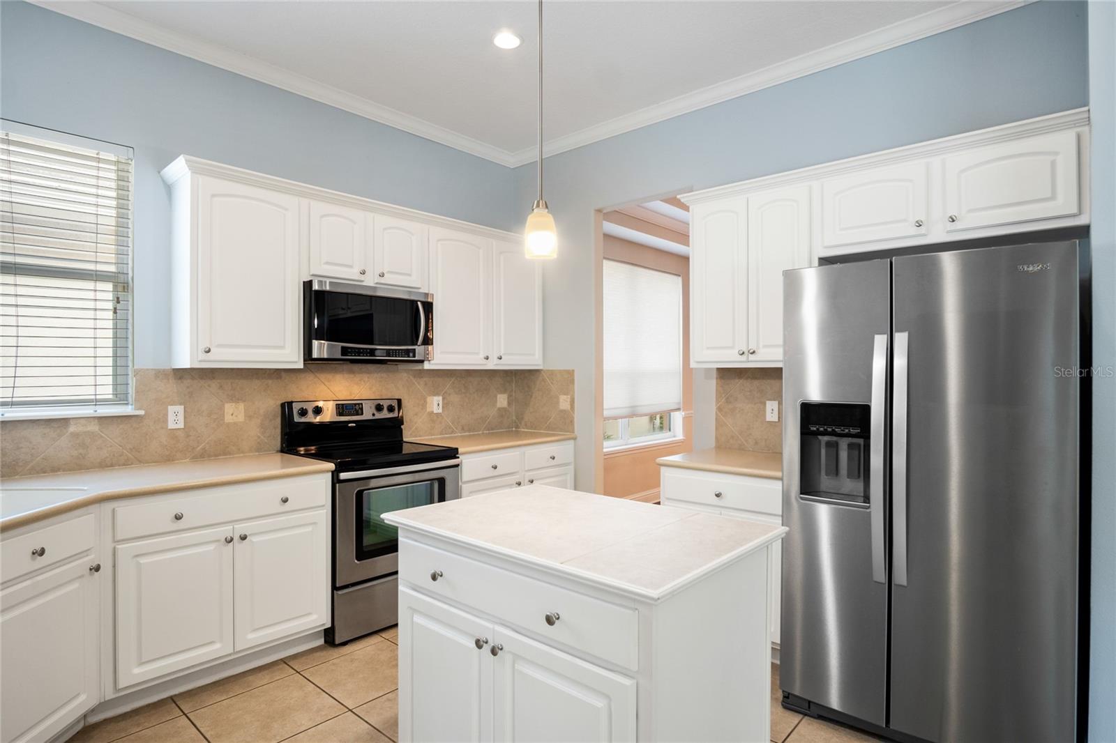 10734 Woodchase Cir Property Photo 10