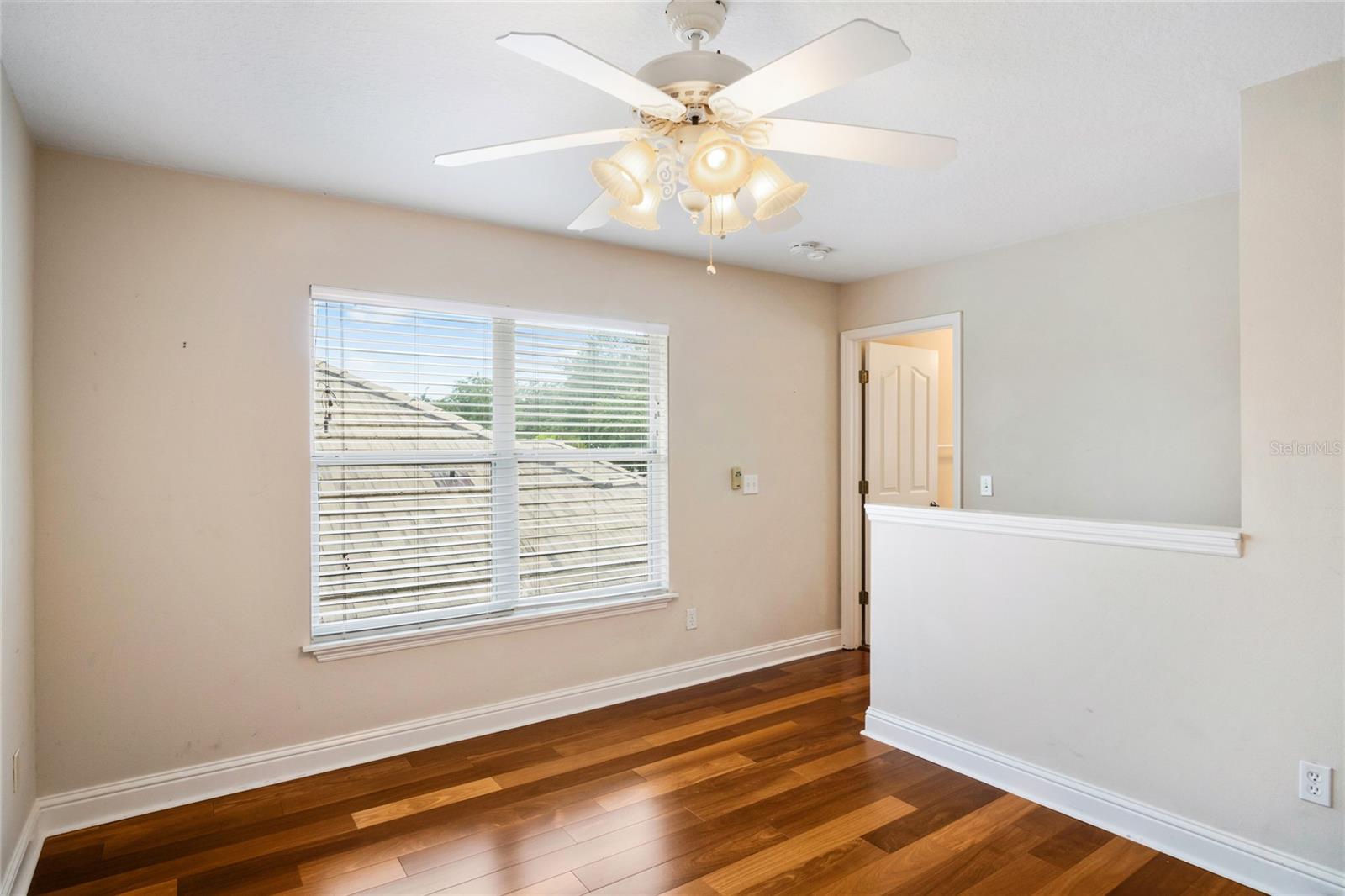 10734 Woodchase Cir Property Photo 24