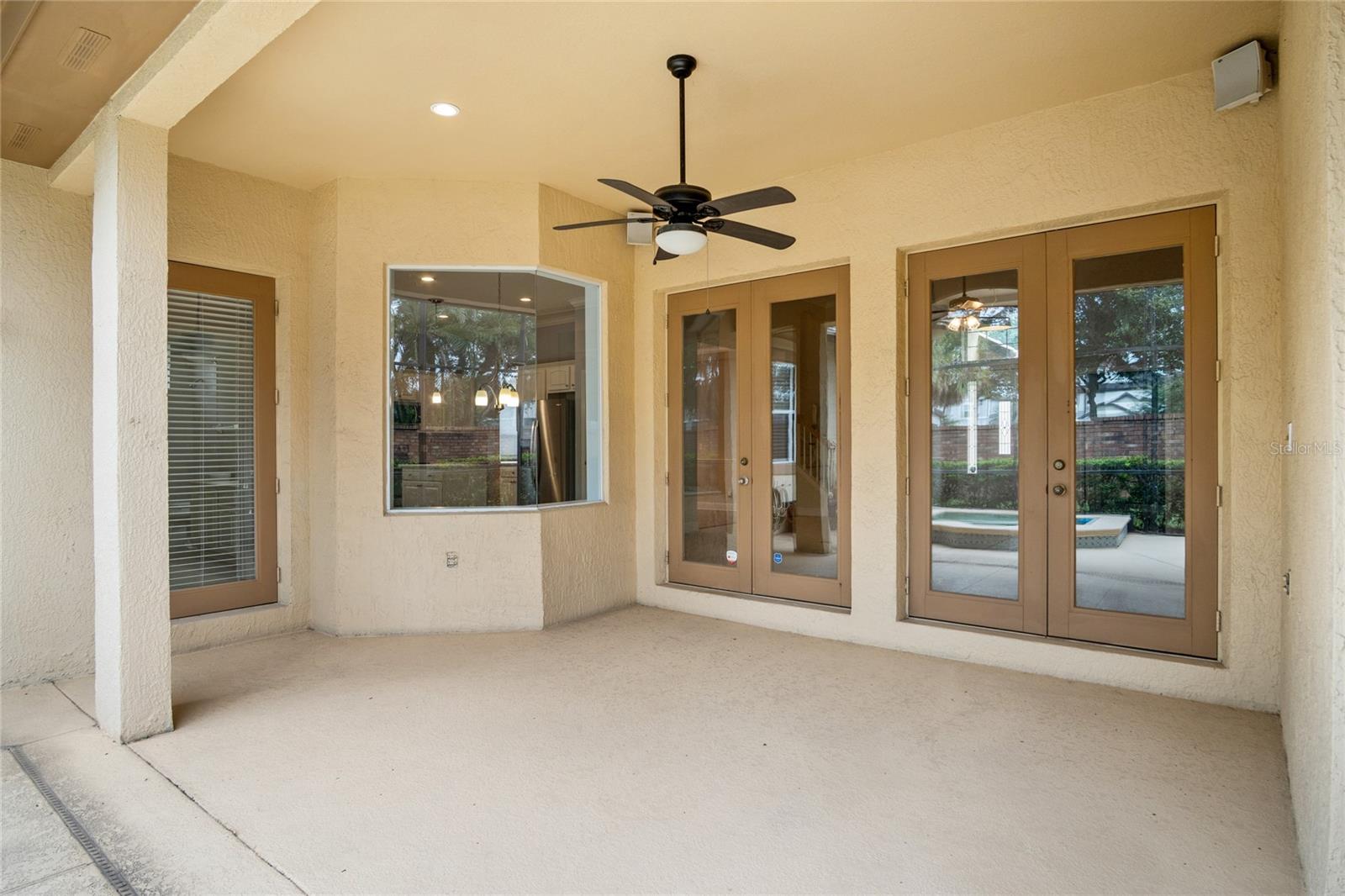 10734 Woodchase Cir Property Photo 29