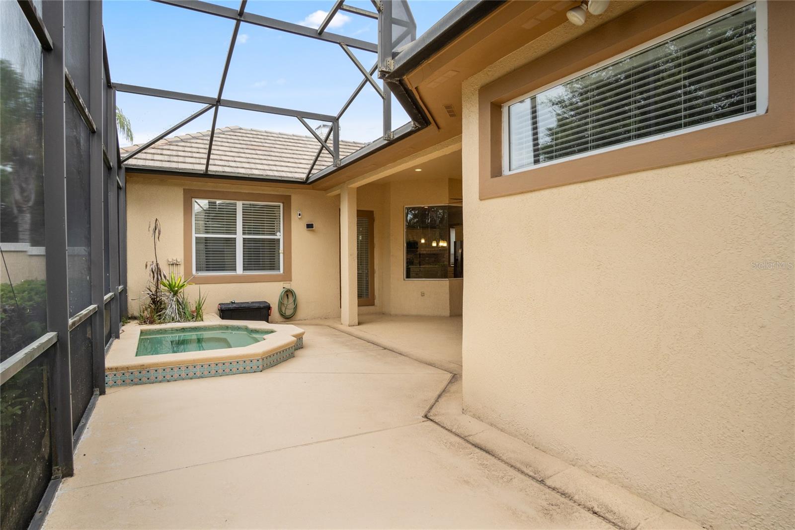 10734 Woodchase Cir Property Photo 31