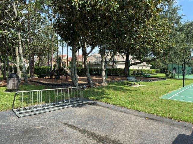 10734 Woodchase Cir Property Photo 43