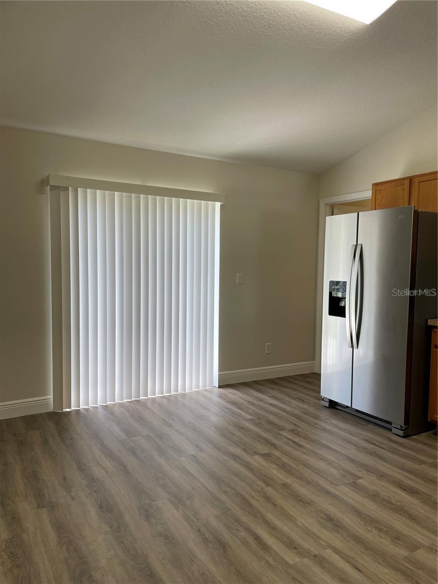 17542 Doris St Property Photo 9