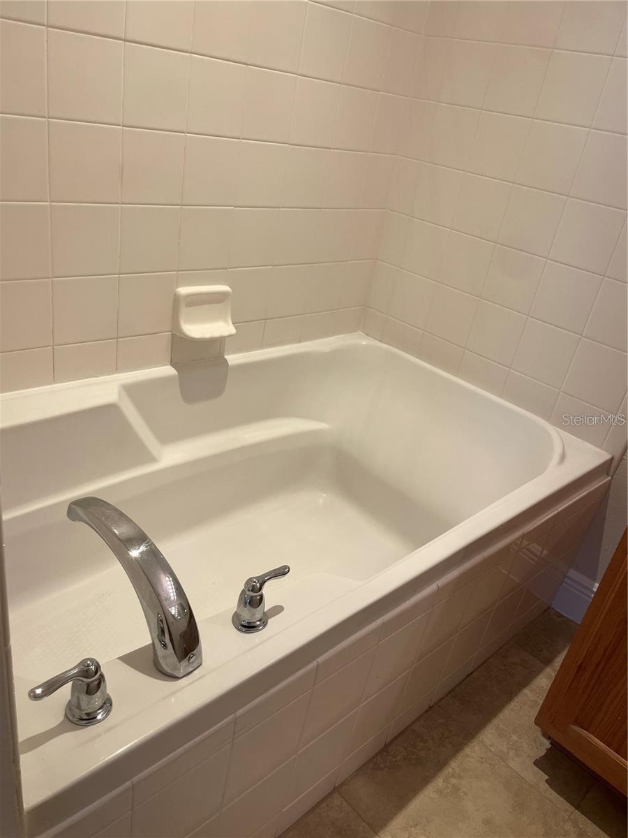 17542 Doris St Property Photo 12
