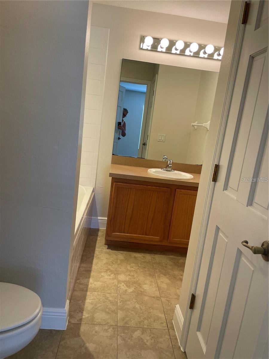 17542 Doris St Property Photo 14