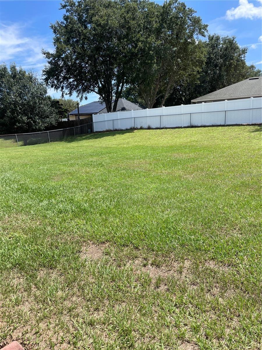 17542 Doris St Property Photo 19