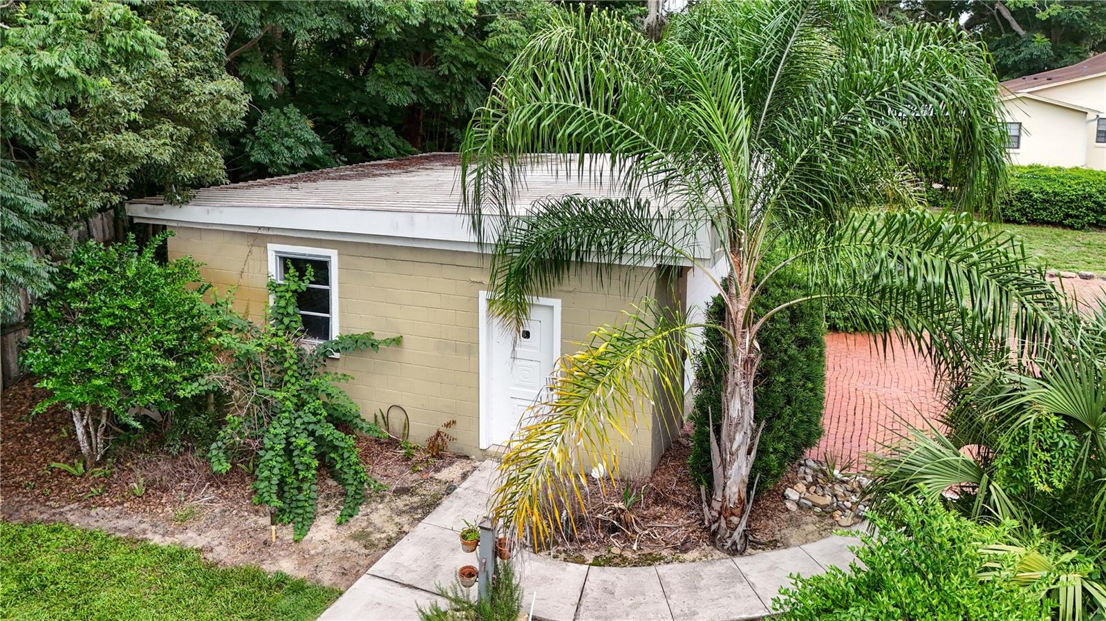 2435 Broadvue Ave Property Photo 38
