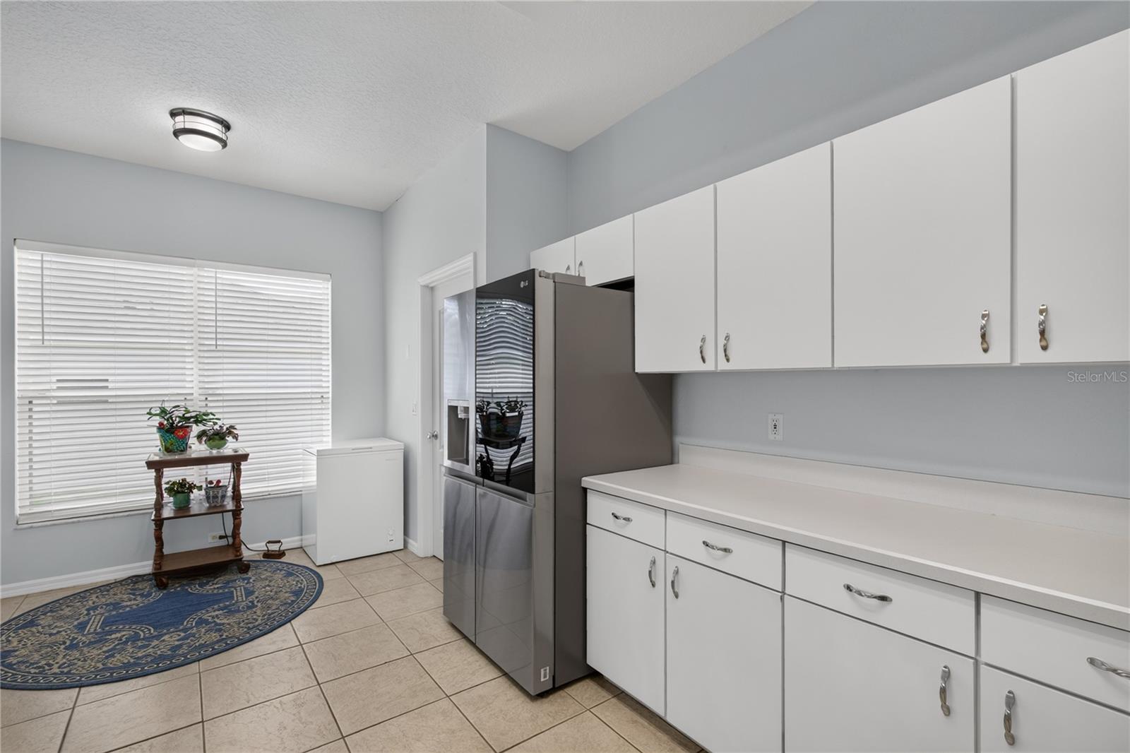4075 Kingsley St Property Photo 11