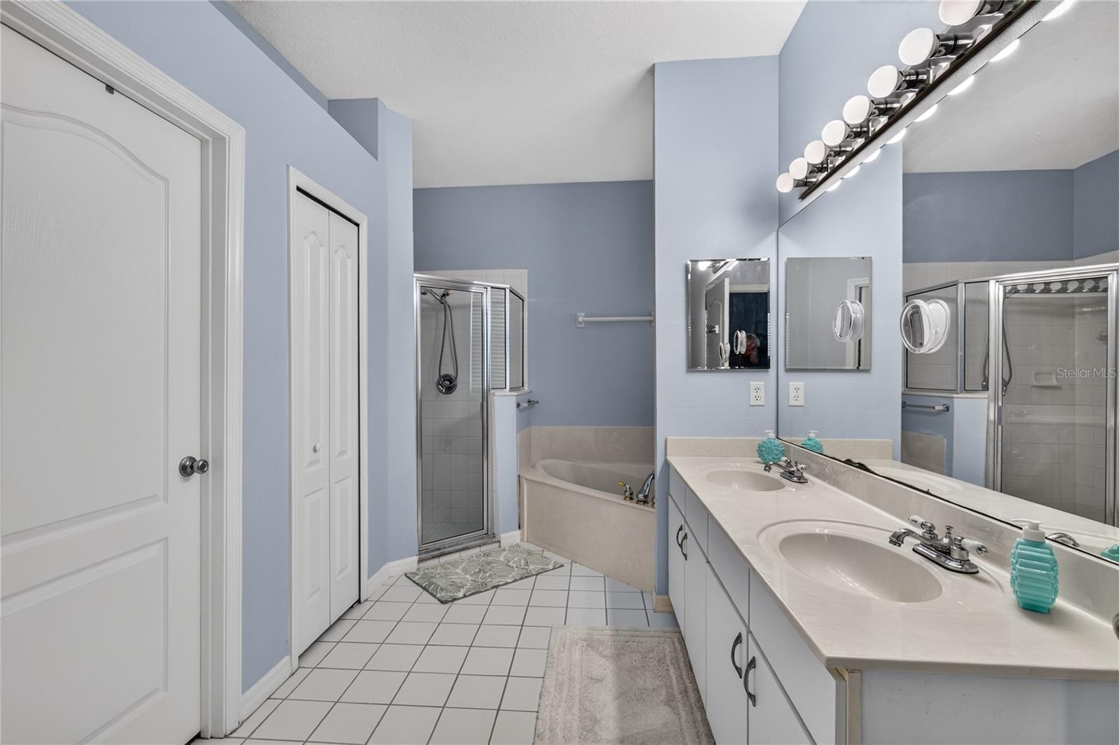 4075 Kingsley St Property Photo 17