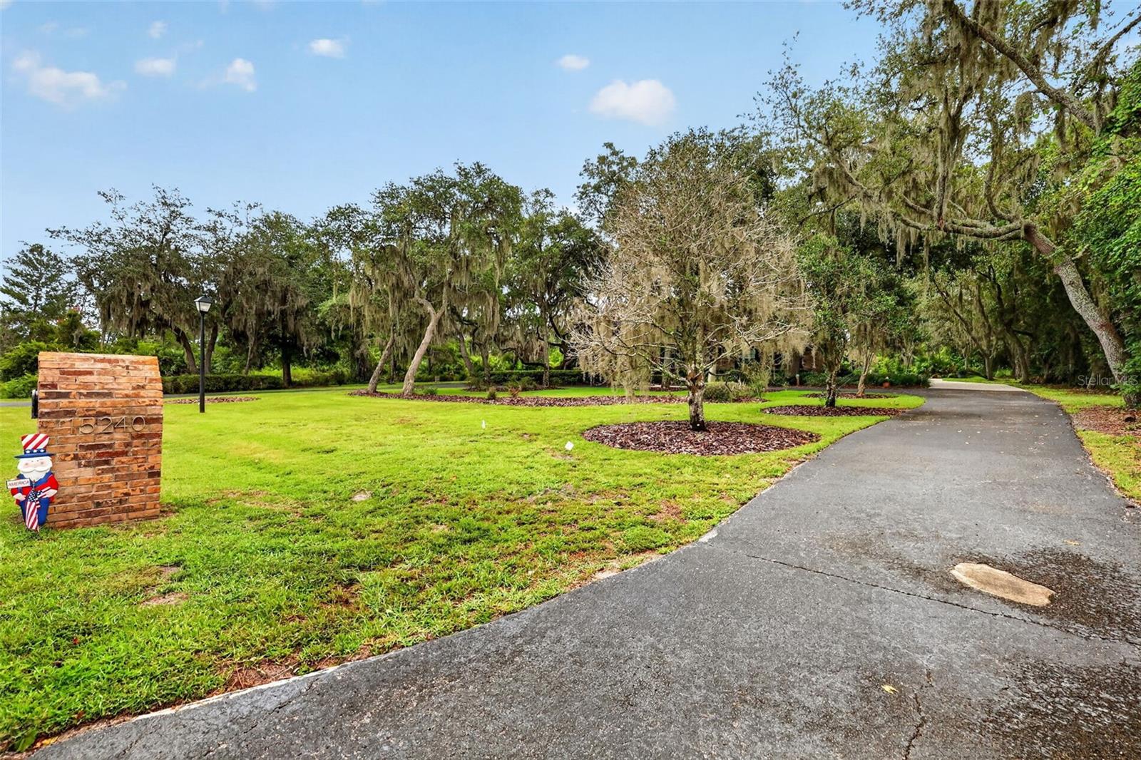 15240 Shady Ln Property Photo 12