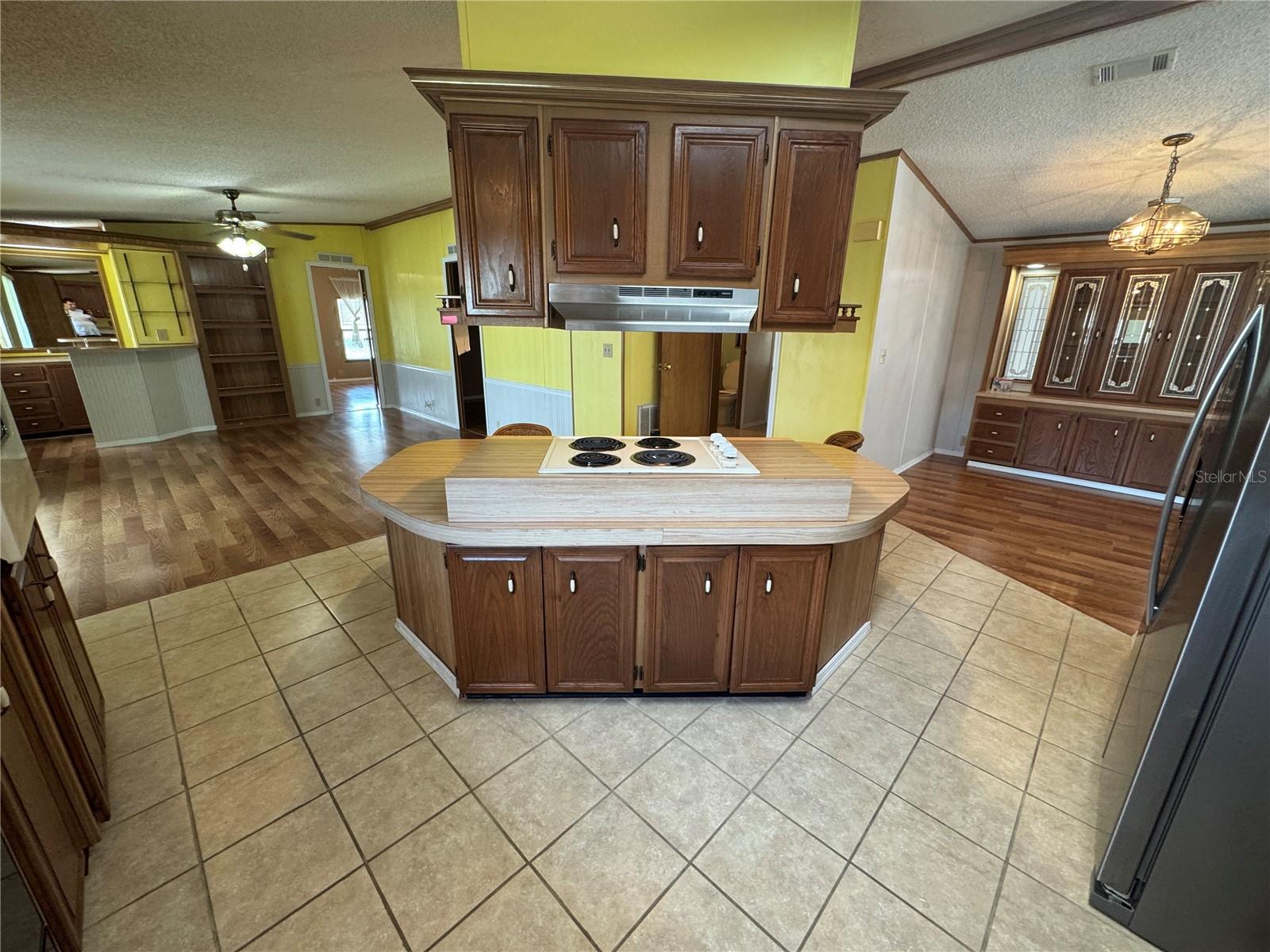 5310 Tigers Tail Property Photo 8
