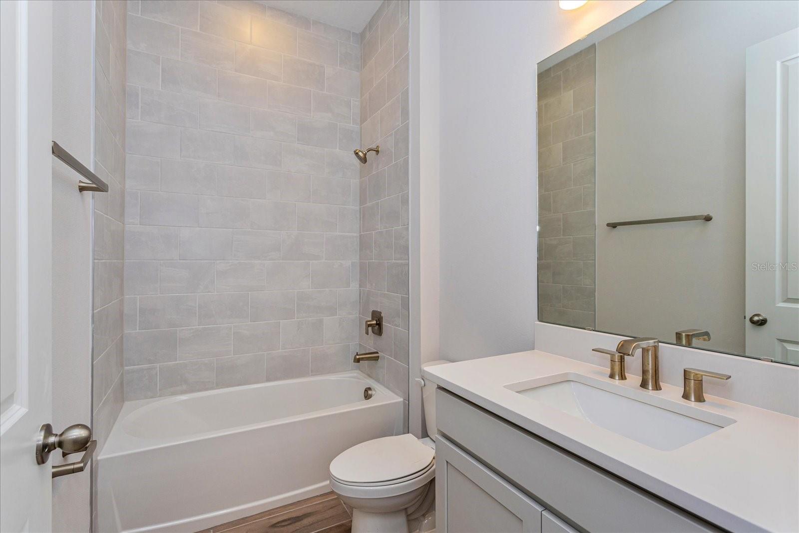10078 Dulbecco St Property Photo 18