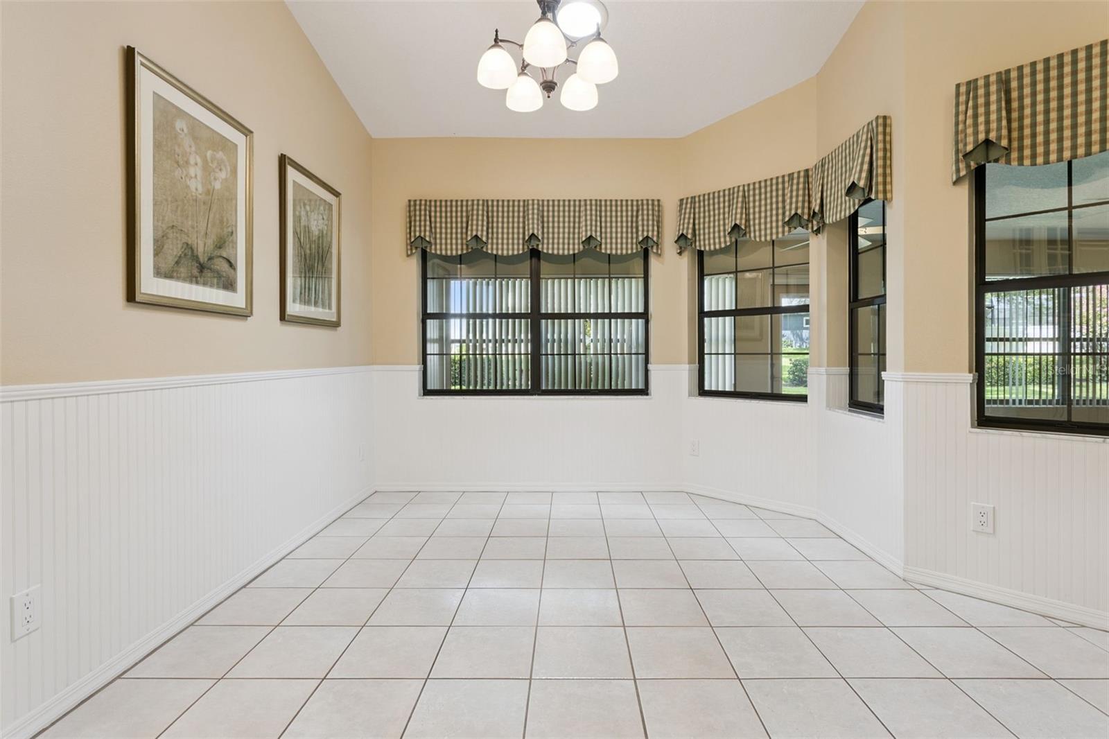 34035 Park Ln Property Photo 22