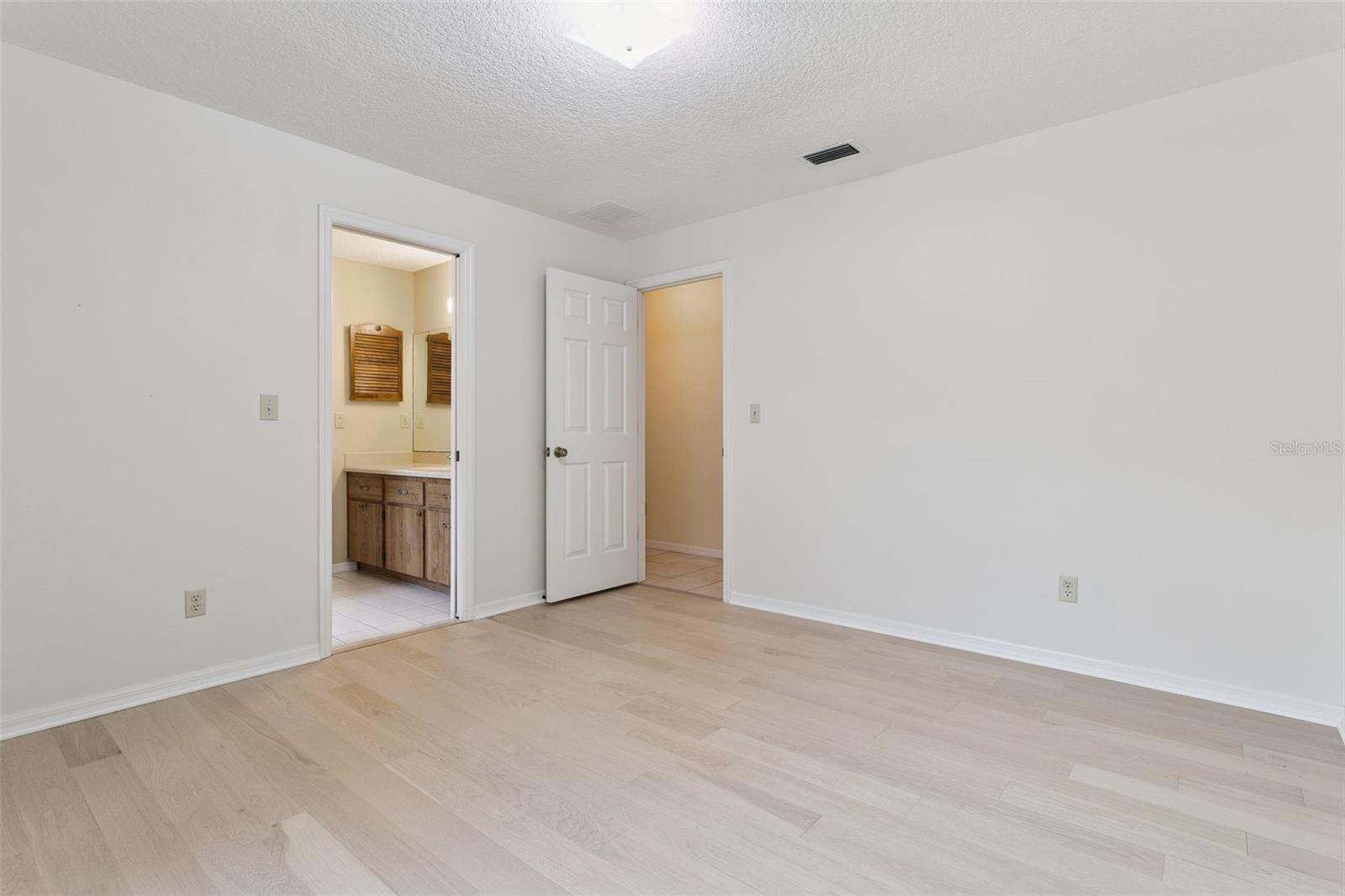 34035 Park Ln Property Photo 36