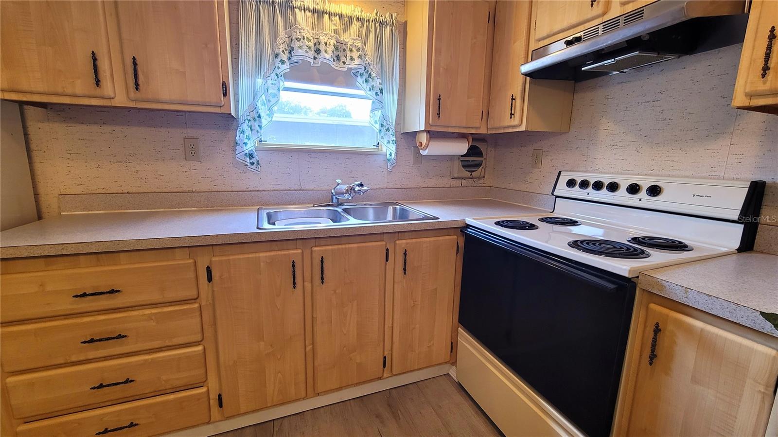 35015 Major Dade Property Photo 4