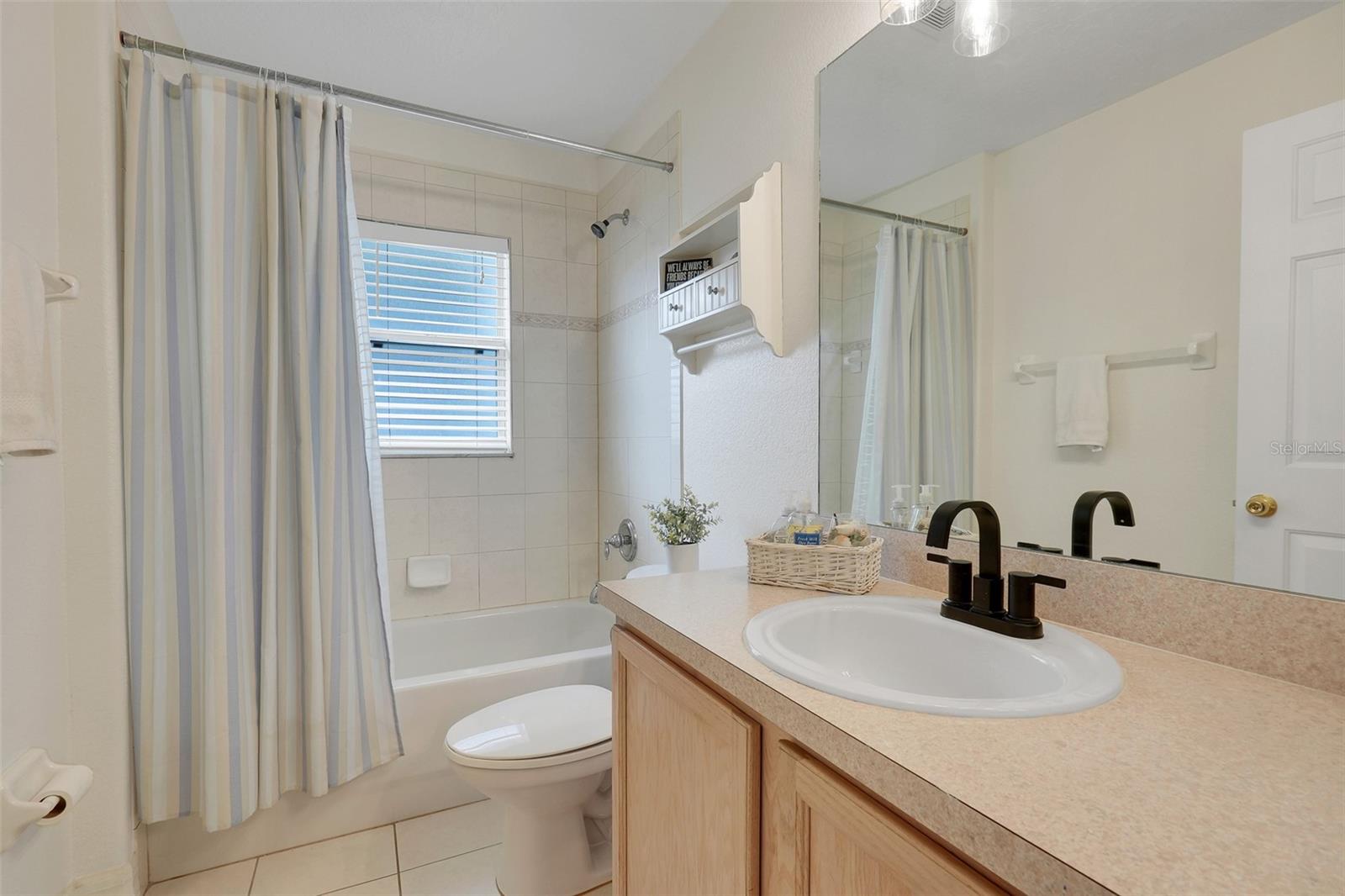 16345 Citrus Pkwy Property Photo 15