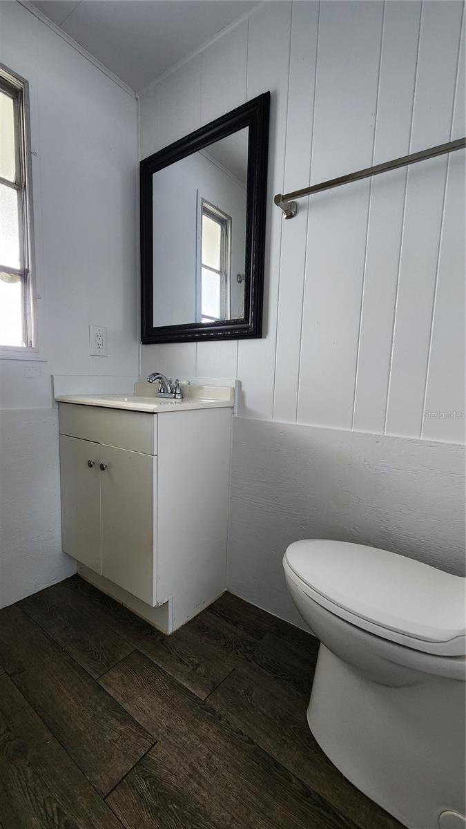 17653 Broad St Property Photo 18