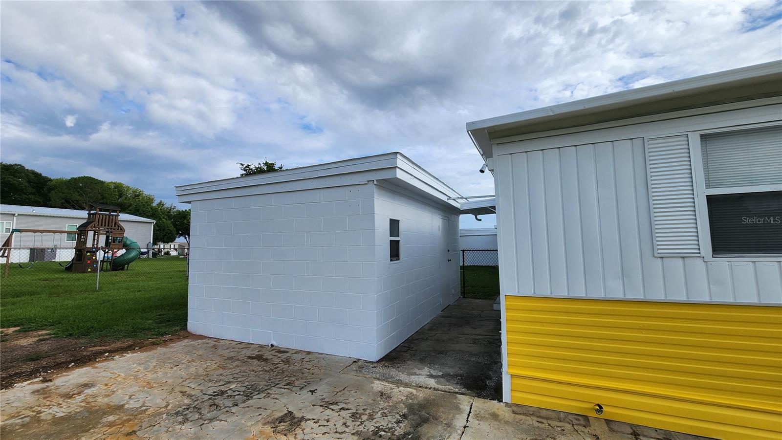 17653 Broad St Property Photo 22