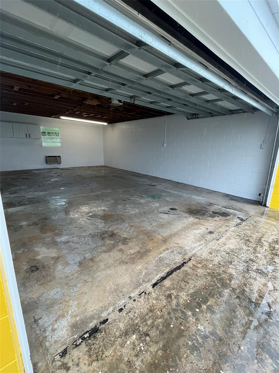 17653 Broad St Property Photo 27