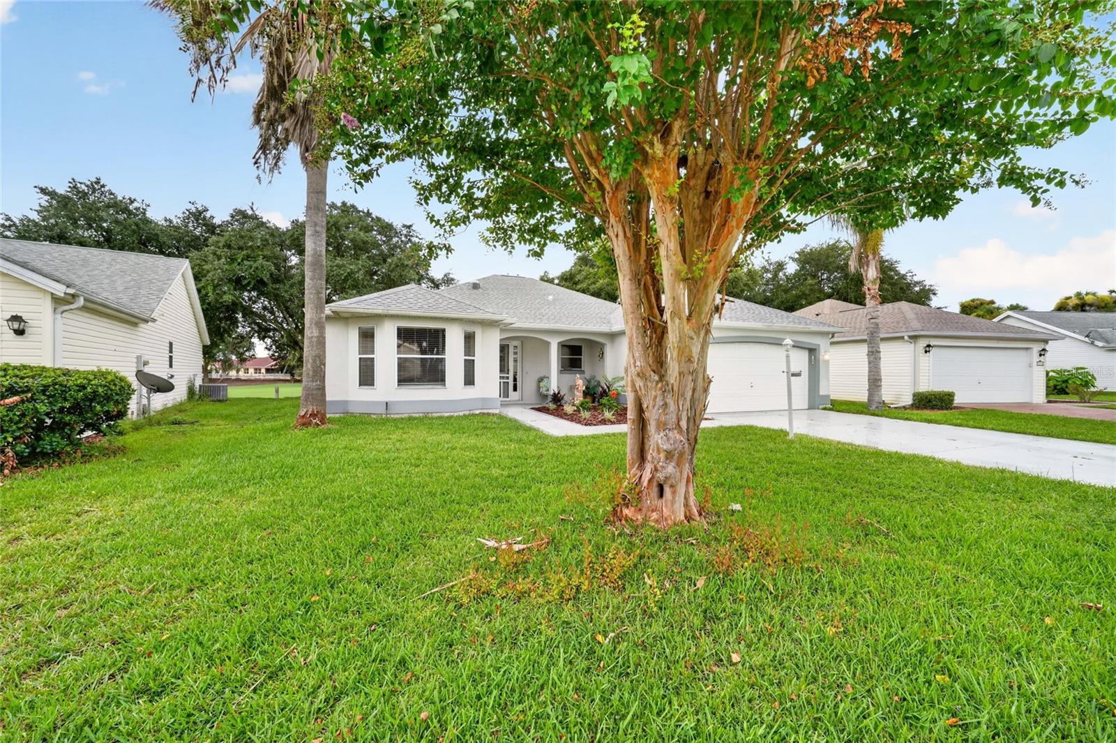 1832 Madero Dr Property Photo 4