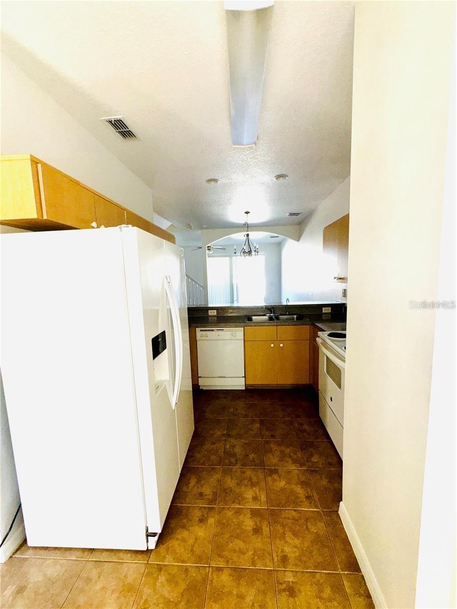 1106 S Beach Cir Property Photo 6